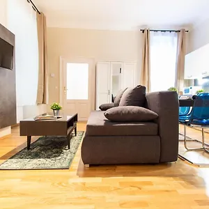Apartment Lindengasse, Vienna