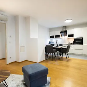 Myapartments Rooftop Apartamento